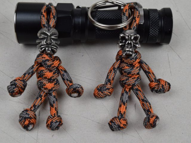 Paracord Buddy Rusty 2